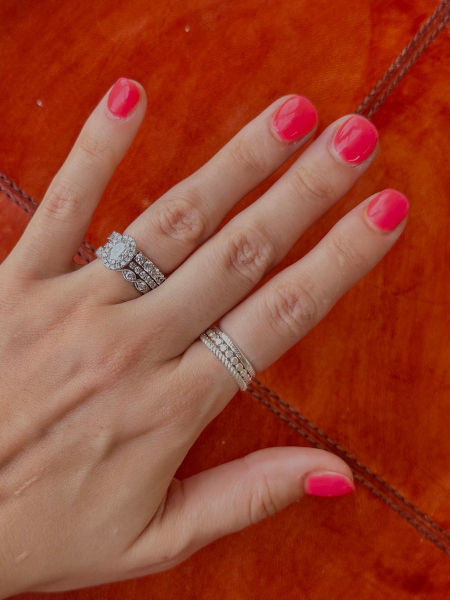Wyarno Silver Twist Ring Band - Horseshoe J & Co.